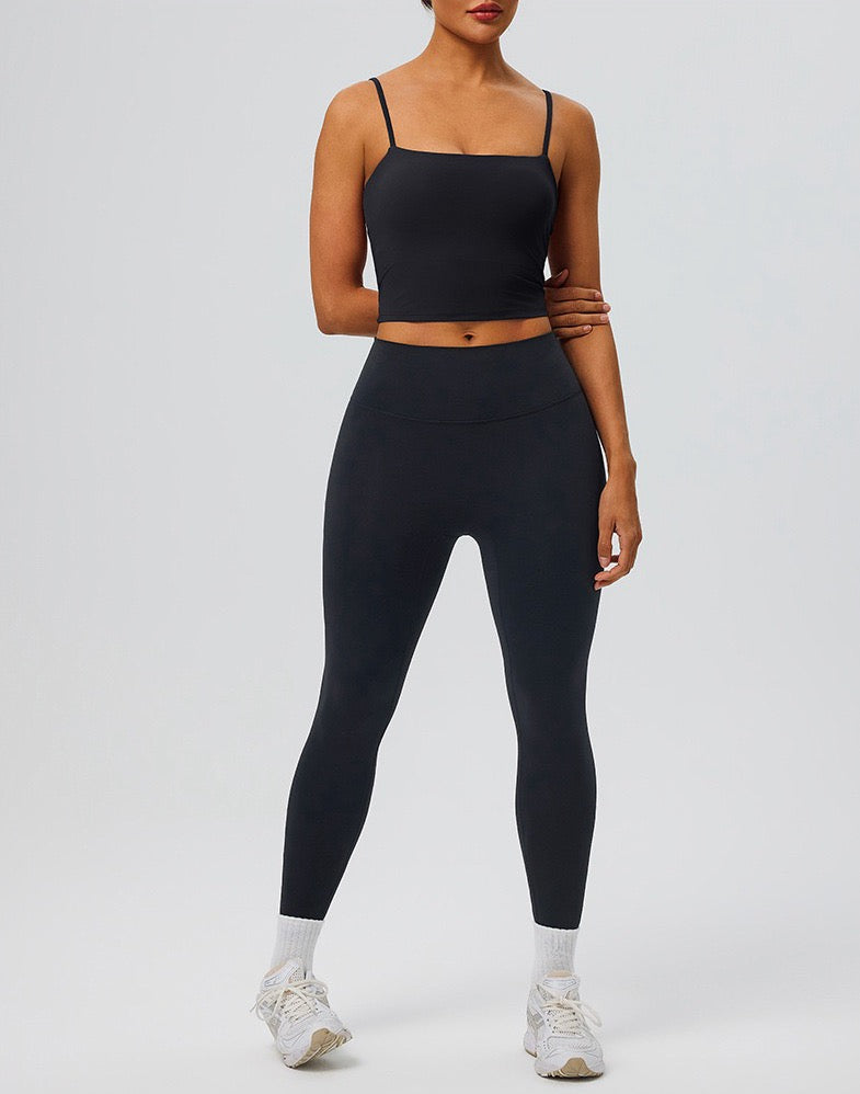 everyday comfortable black sports cami
