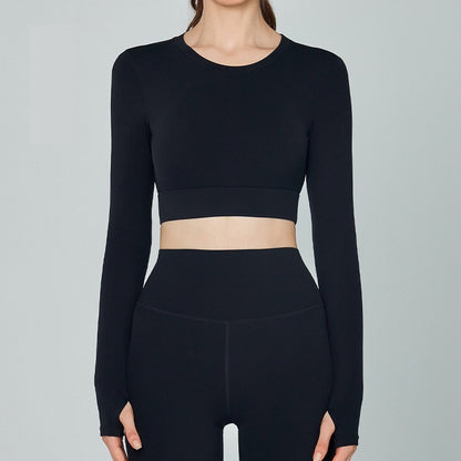 fixed-pad sports crop top black color