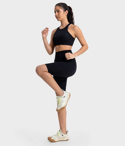 four-way stretch sports bra for gym and yoga