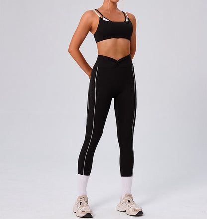 four-way stretch training leggings black