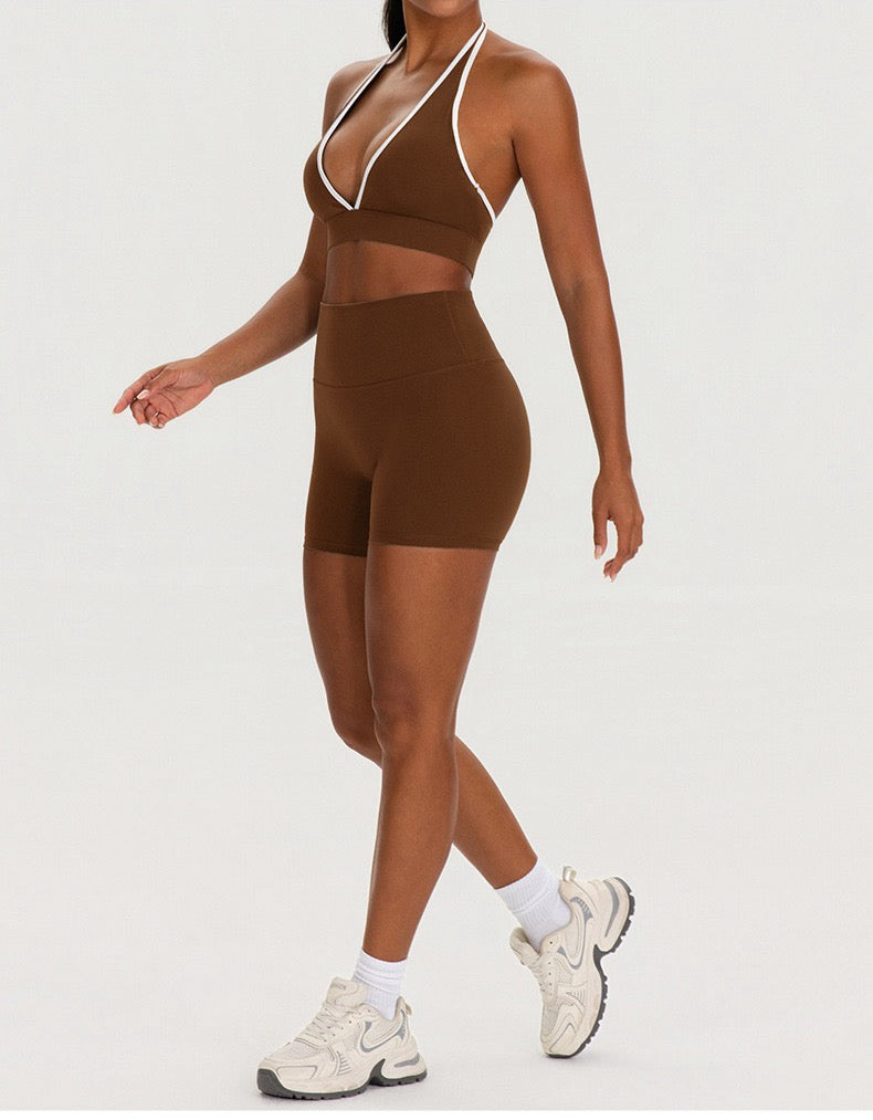 gym_wear_neutral_tones
