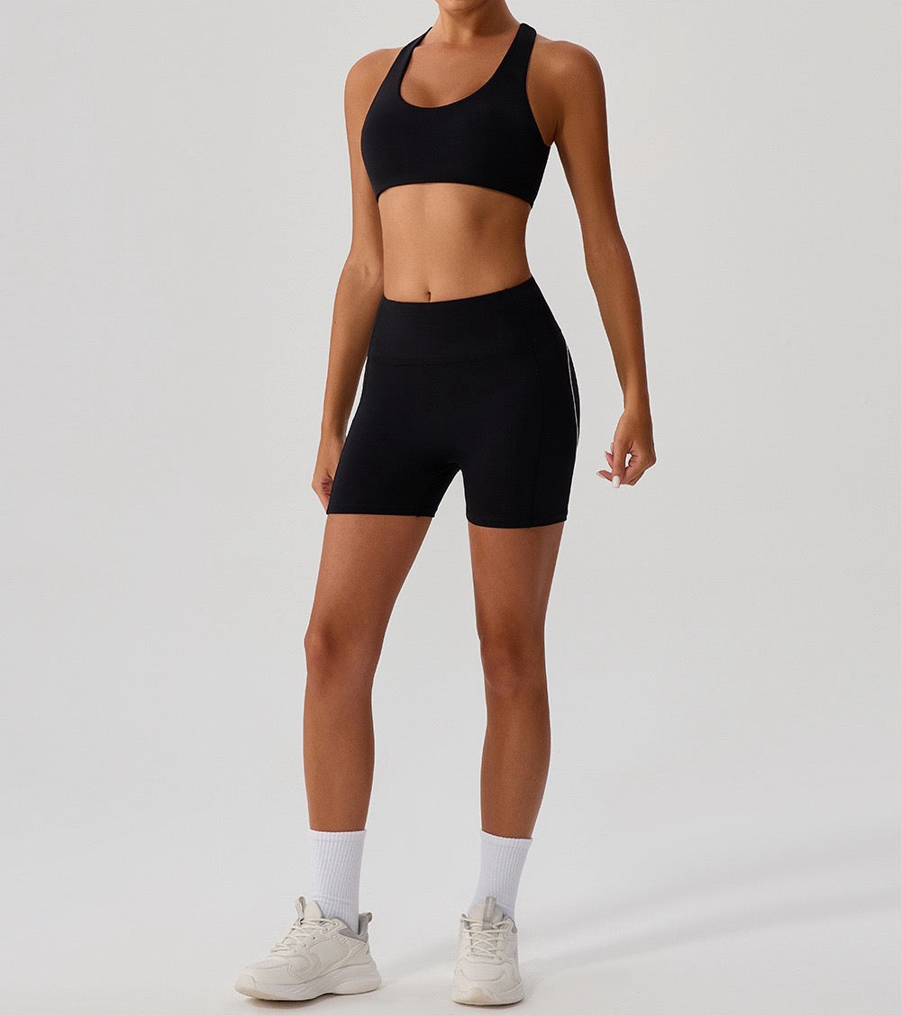 high-waist fitness shorts black