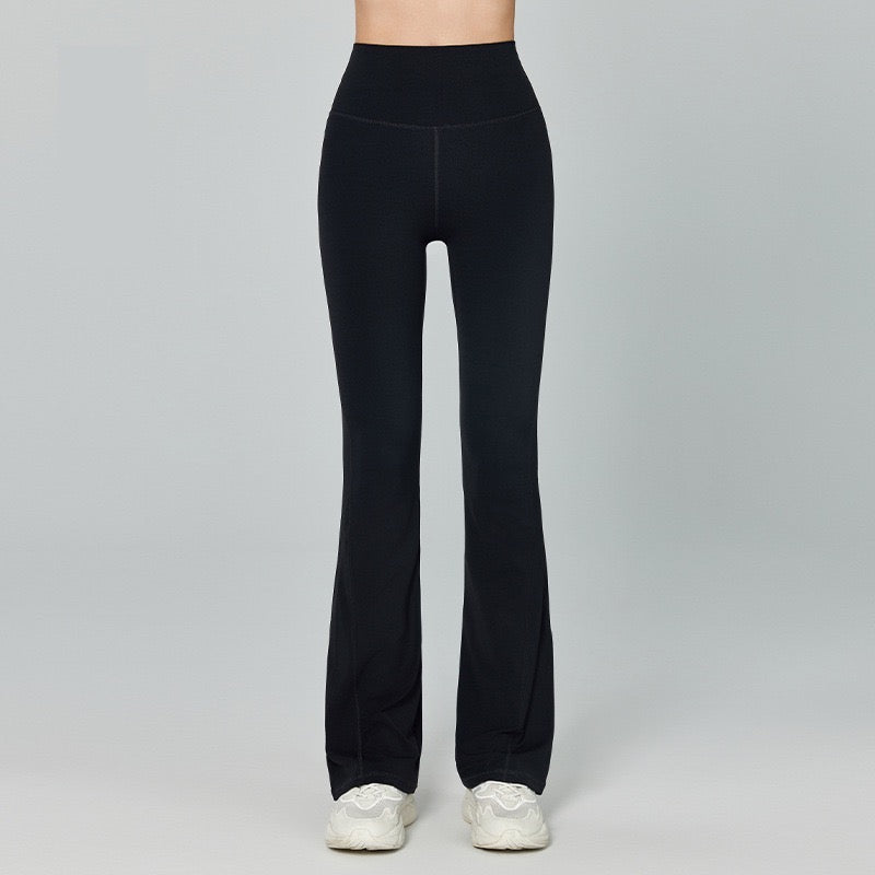 high-waist flared gym leggings black