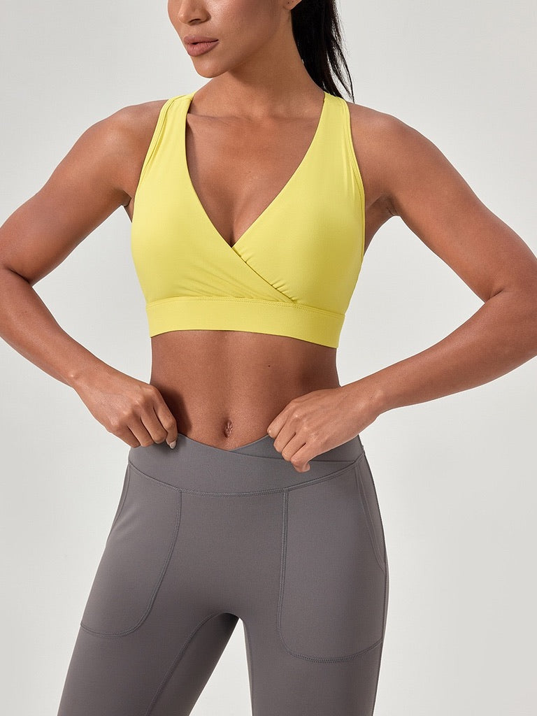 medium impact sports bra vibrant colour