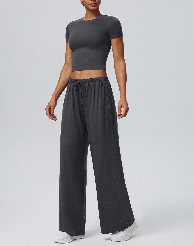 grey cropped slim fit yoga top