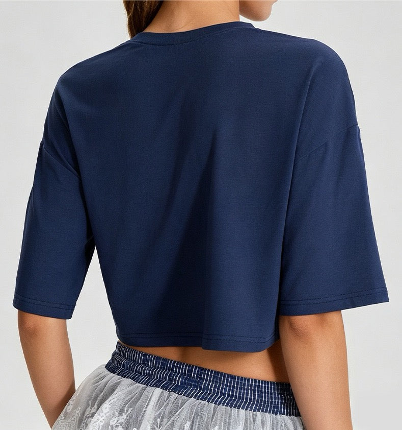 relaxed fit gym shirt women
