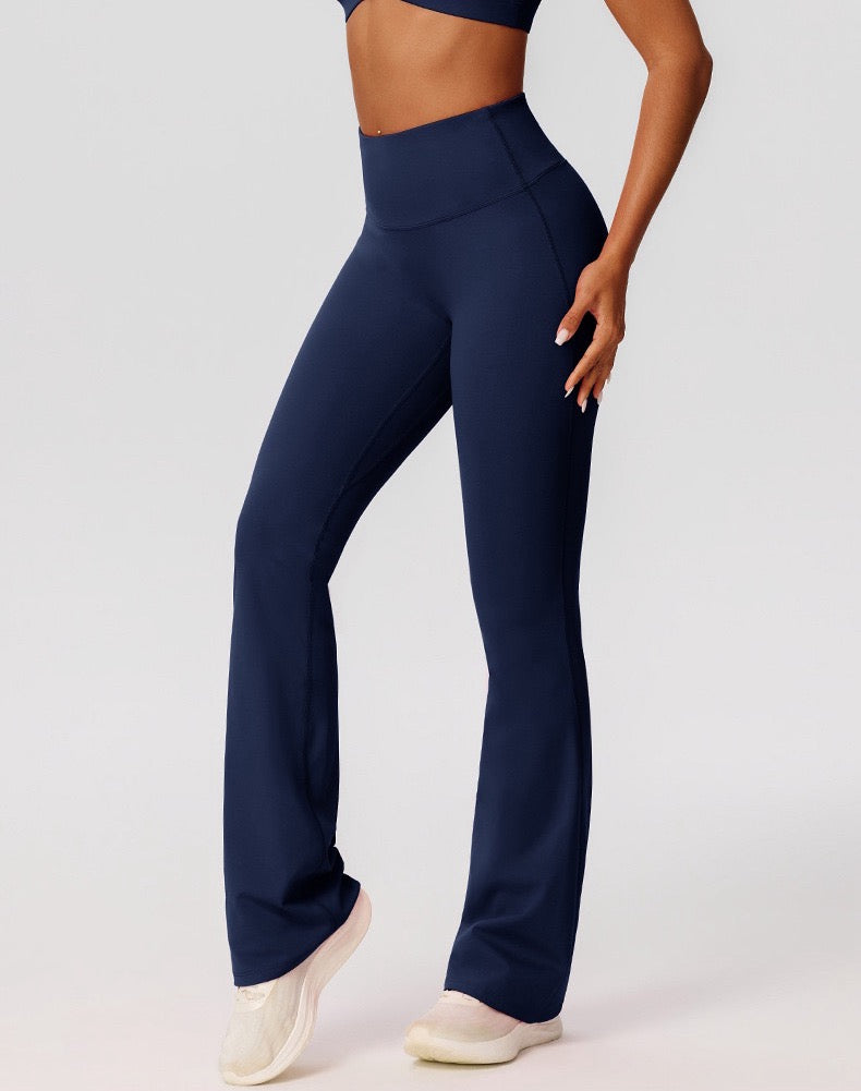 scrunch butt gym flare pants