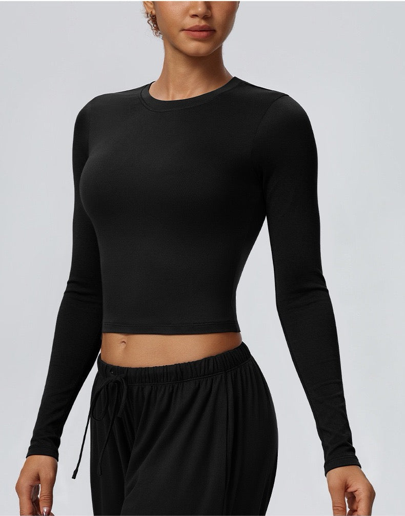 slim fit workout shirt for women