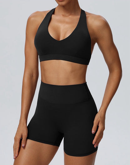 black sports bra for strength training