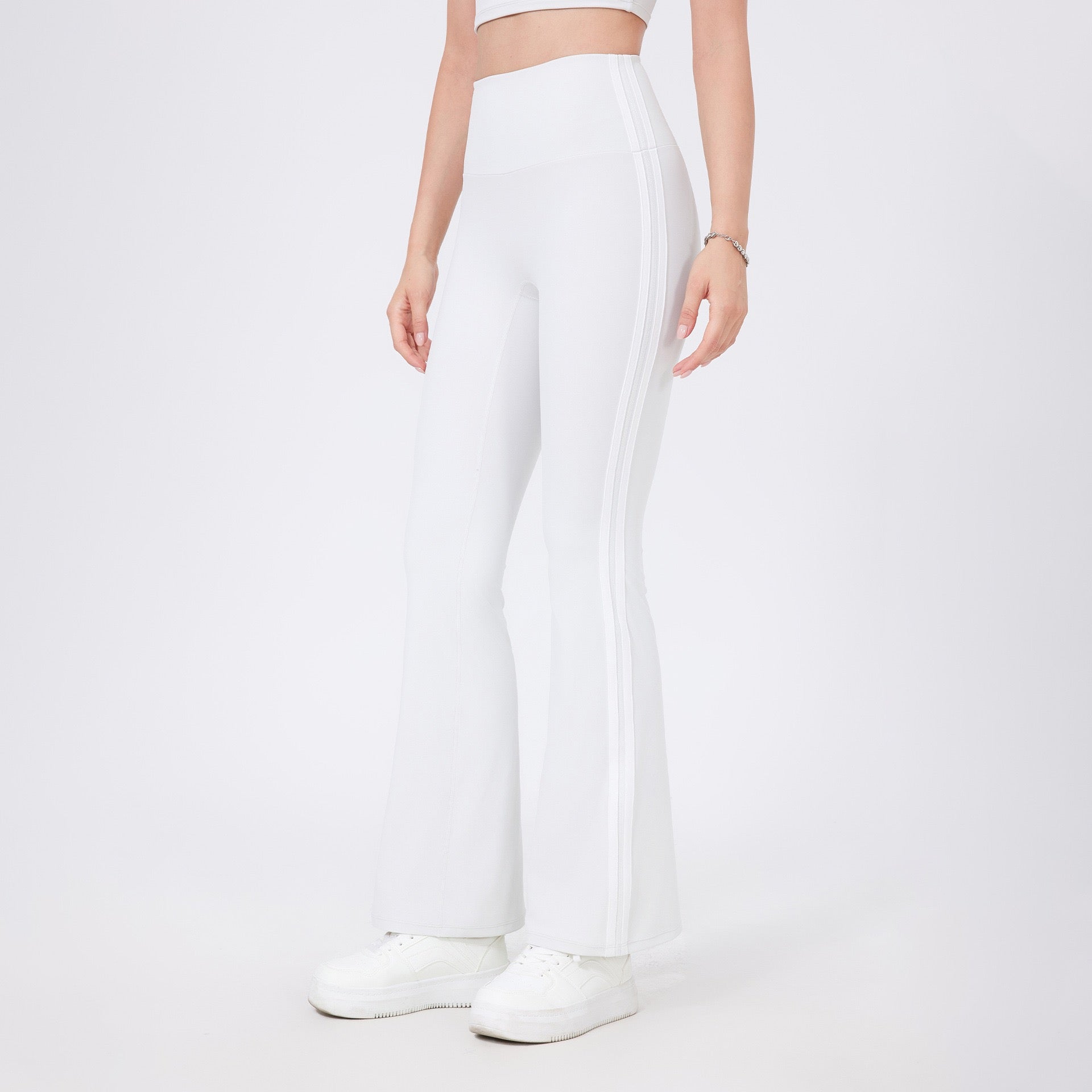 sporty white leggings for women 