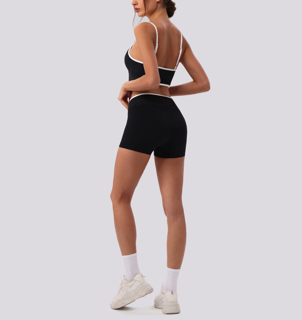 black athleisure crop sports bra top