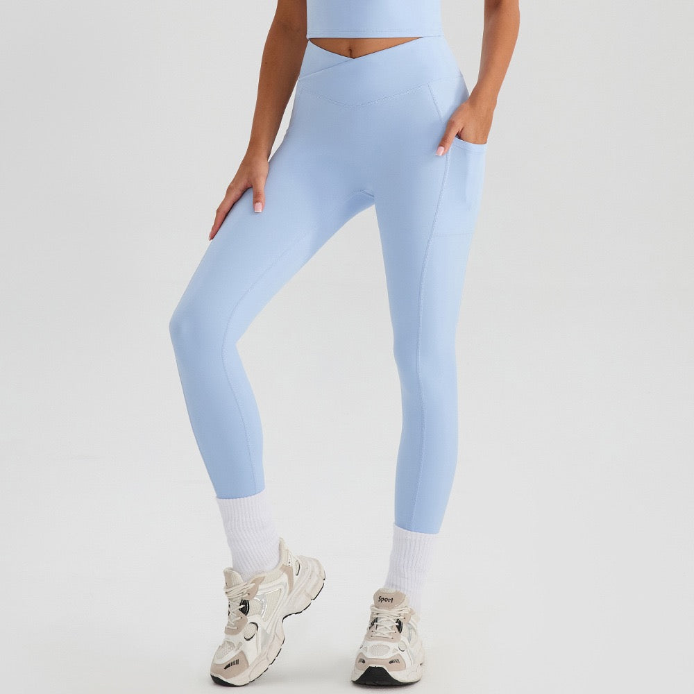 supportive 2-piece yoga set blue colour