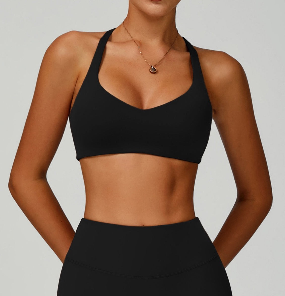 sustainable black activewear