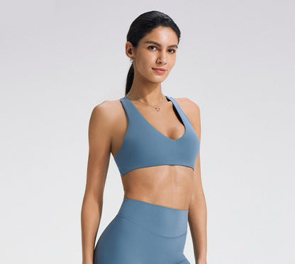sweat-wicking sports bra for women