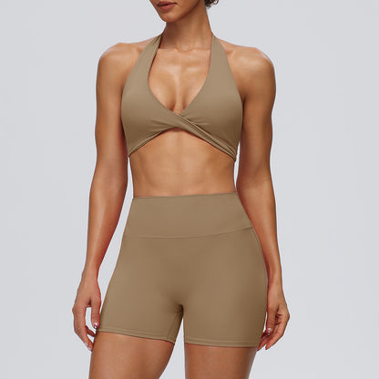 trendy athleisure outfit