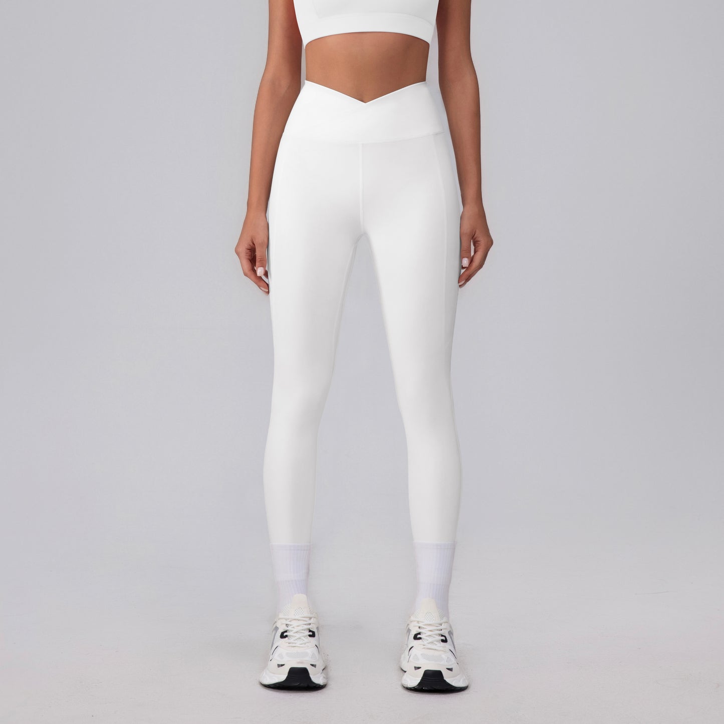 v waist leggings in white