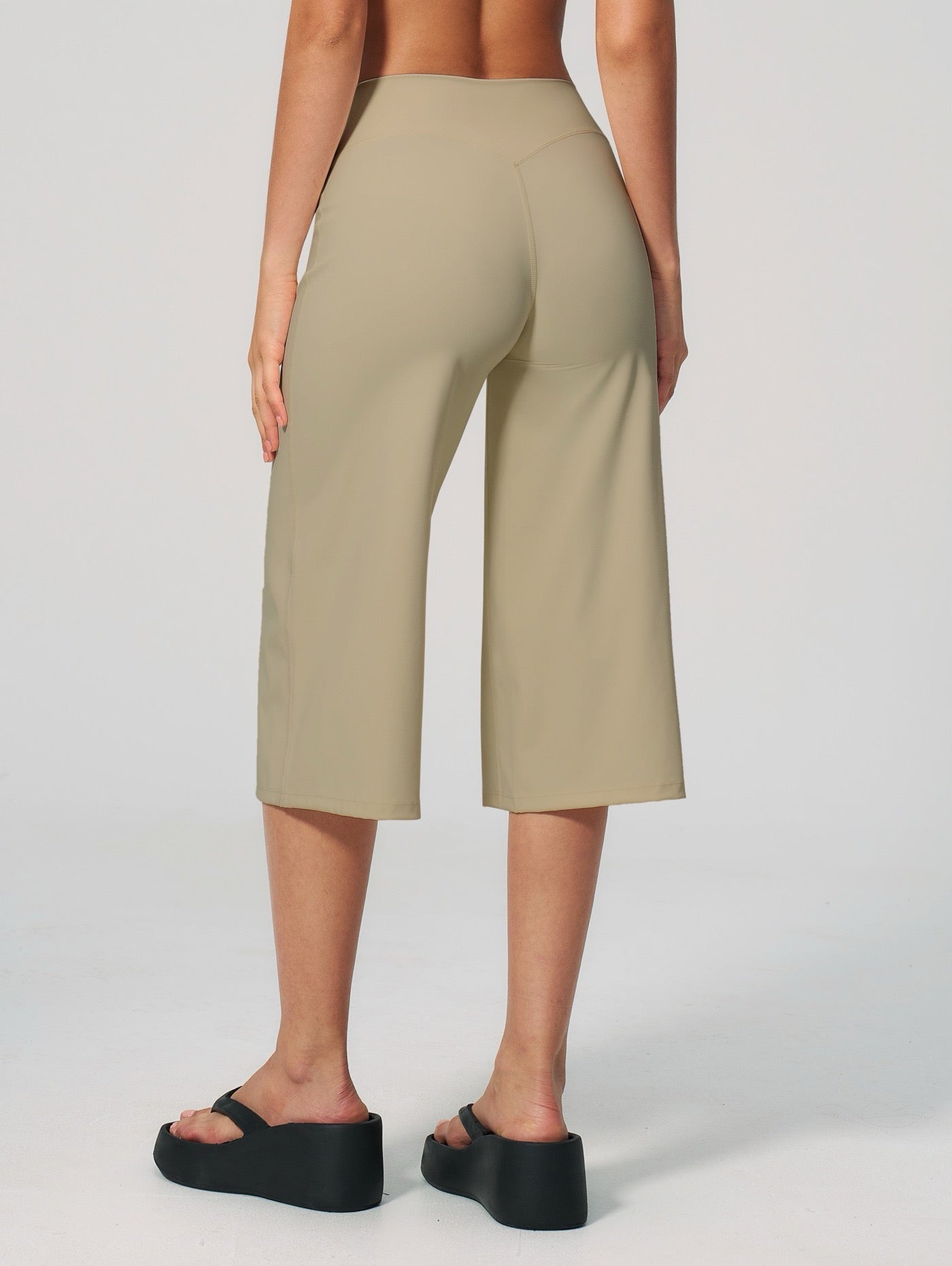cropped travel pants