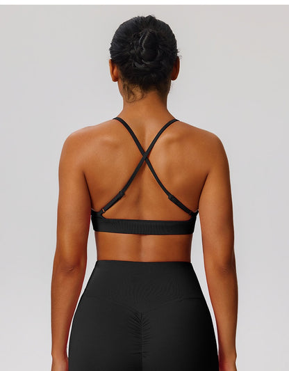 women cross back sports bra