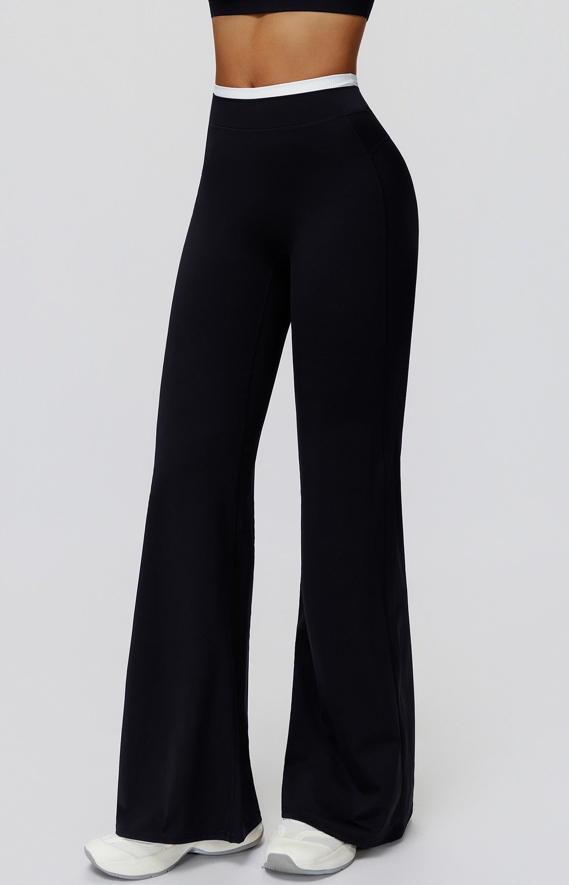 women's fitness flare pants black color