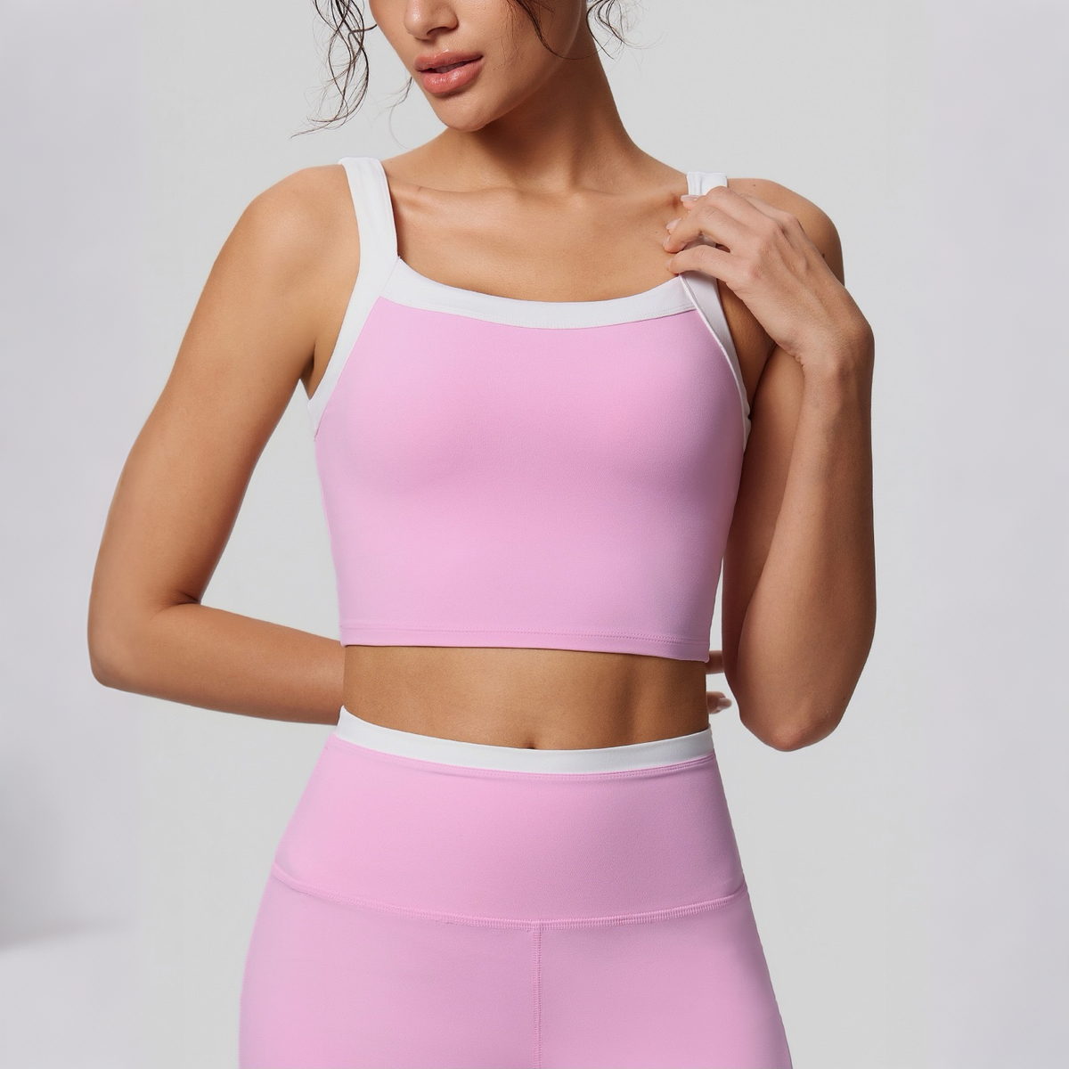 women's sports crop top pink