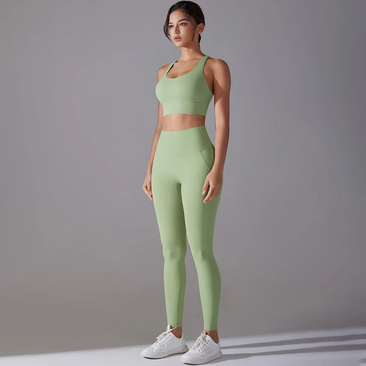 Women's Seamless 2-Piece Workout Set - Light Green