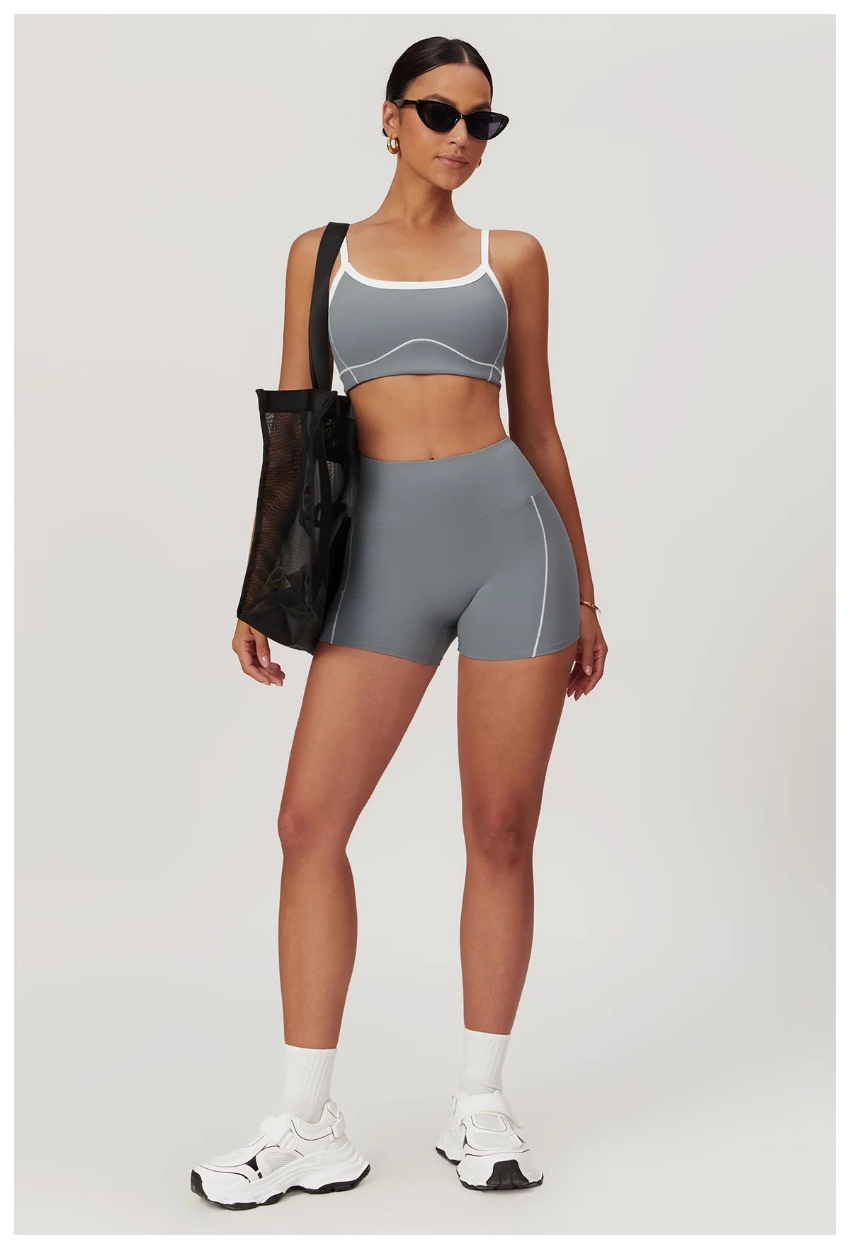 Wave Essential Sports Bra & High-Waist Shorts Set – Grey