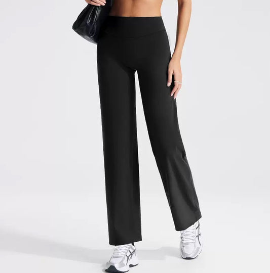 womens lounge pants in black color
